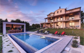 Villa Two M2